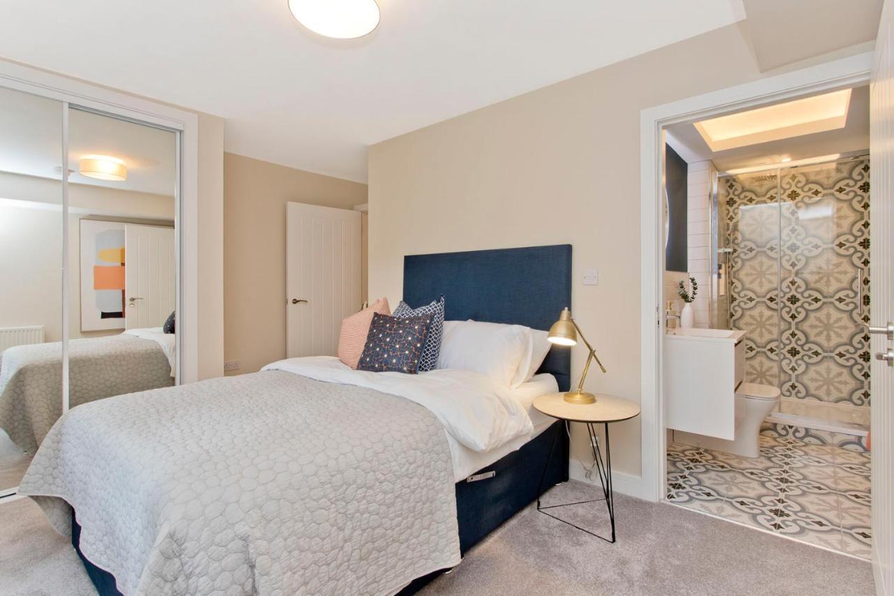 Modern City Centre 2 Bedroom 2 Bathroom Apartments, Main Door Ground With Private Parking EDI Buitenkant foto
